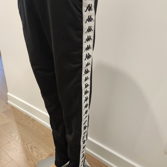 Black & White Kappa Set - Picture 5 of 9